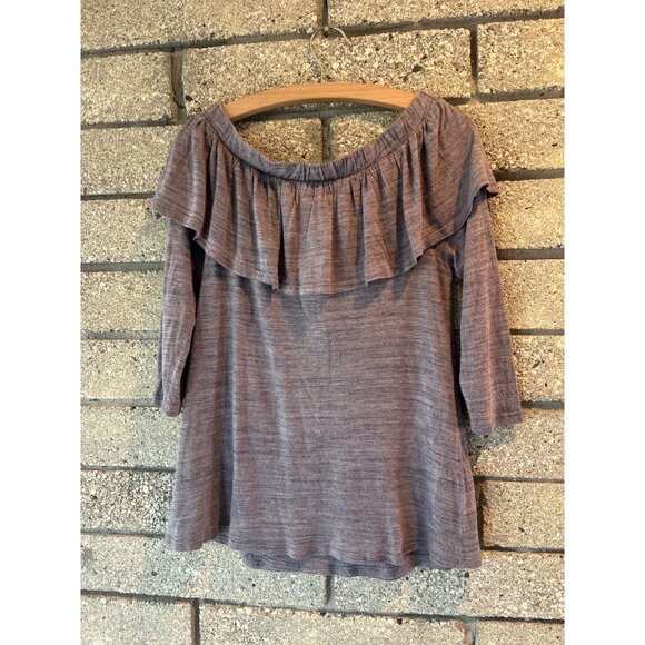 dolan Tops - Dolan Left Coast Collection Ruffled Off-Shoulder Top Heather Gray Size S 3/4 Sle